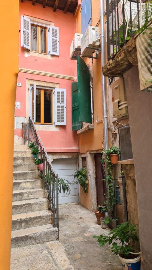 Ferienwohnung Hidden Oasis Rovinj Exterior foto